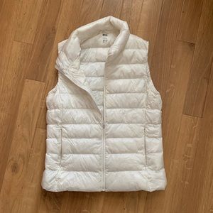 Lightweight down vest